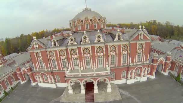 Kompleks architektoniczny Petrovsky Podróże Palace — Wideo stockowe