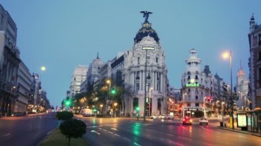 Madrid sokaklarında trafik