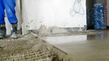 İşçi yapmak yeni zemin