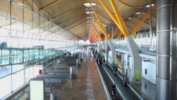 Madrid barajas Havaalanı — Stok video