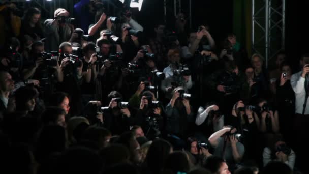 Photographers on Fashion Week — Stock Video