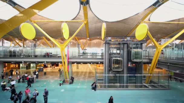 Aeroporto di Madrid Barajas — Video Stock