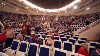grand Festivali, mola sırasında seyirci