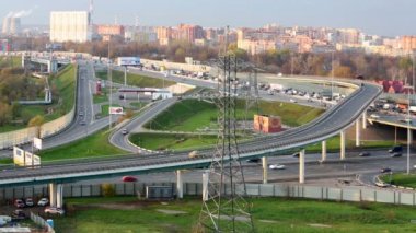 araba trafik katmanlı yol kavşağı