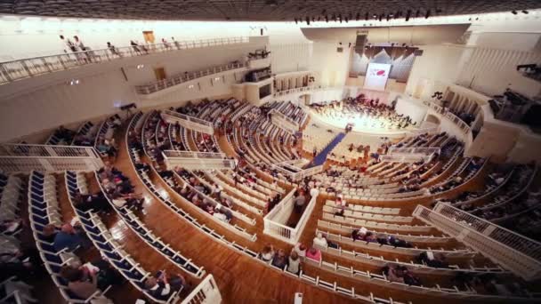 Audiencia en el IV Gran Festival — Vídeos de Stock