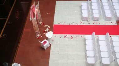 Boş hall düğün töreni için gözden geçirin