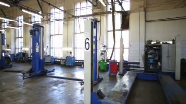 Moskova'da Servis istasyonu Avtostandart otomobil