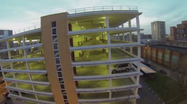 Otomobil içinde çok düzeyli otopark standı