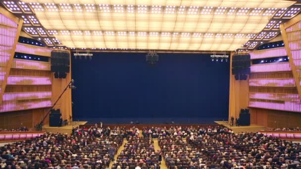 Audience before concert of Edita Piecha — Stock Video