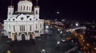 Patriarshiy köprüsü ve Mesih Kurtarıcı Katedrali