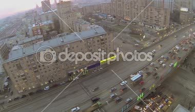 Gavrikova Caddesi üzerinde trafik sıkışıklığı