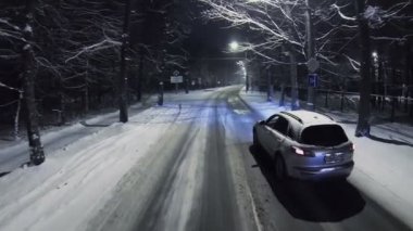 Kavşakta aracın yasadışı sollama