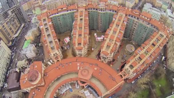 Panoráma s rezidenční komplex italskou čtvrť — Stock video