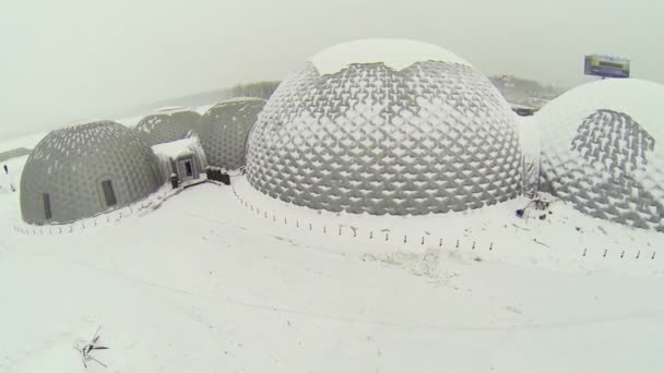 Hangars sphériques pour hélicoptères — Video