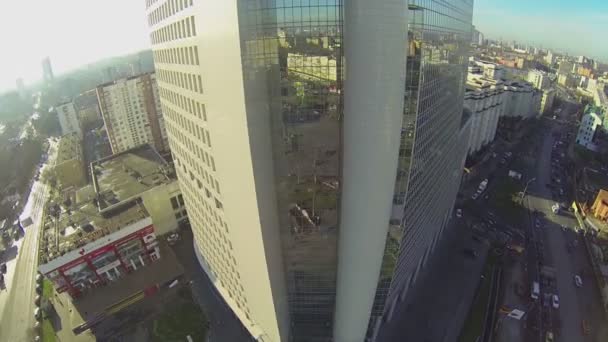 普雷布拉镇斯卡亚广场上的摩天大楼 — 图库视频影像