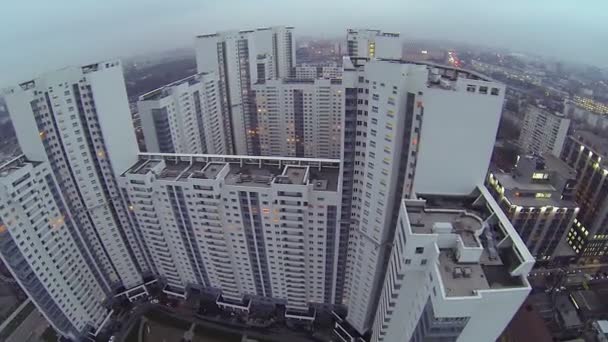 Sector urbano con complejo habitacional — Vídeo de stock