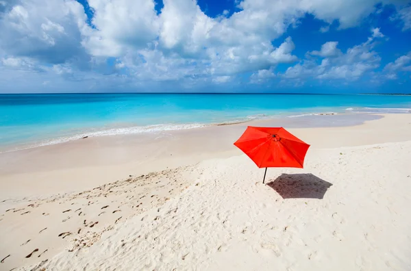 Idyllischer strand an der karibik — Stockfoto