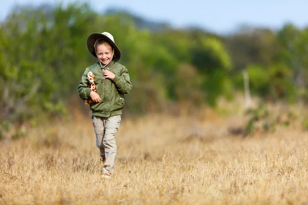 Petite fille en safari — Photo