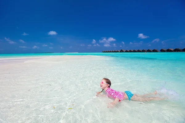 Little girl on vacation — Stock Photo, Image