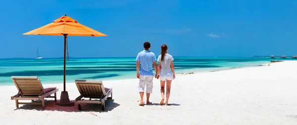 Par på tropical beach — Stockfoto