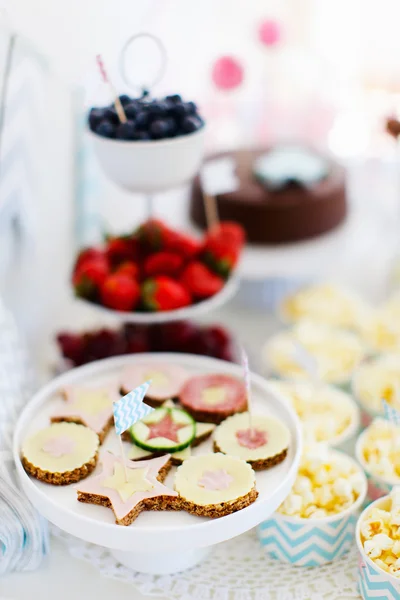 Dessert table — Stock Photo, Image