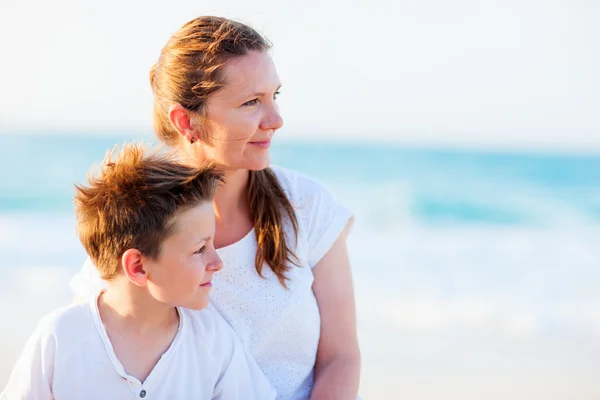 Mother and son on vacation — Stock Photo, Image