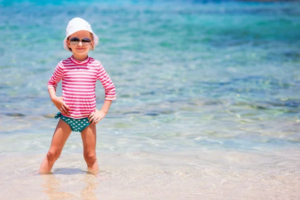 Little girl on vacation — Stock Photo, Image