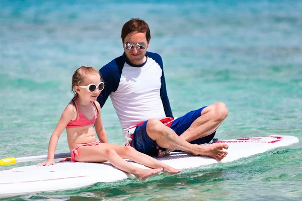 Father and daughter on vacation — Stock Photo, Image