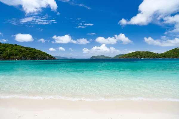 カリブ海の美しい熱帯ビーチ — ストック写真