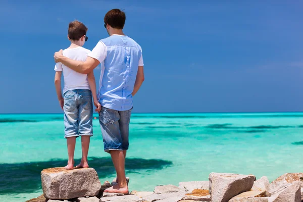 Père et fils en vacances — Photo