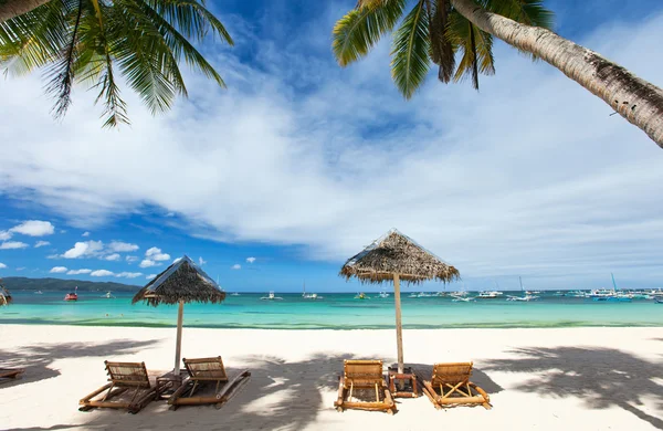 Idyllic tropical beach — Stok fotoğraf