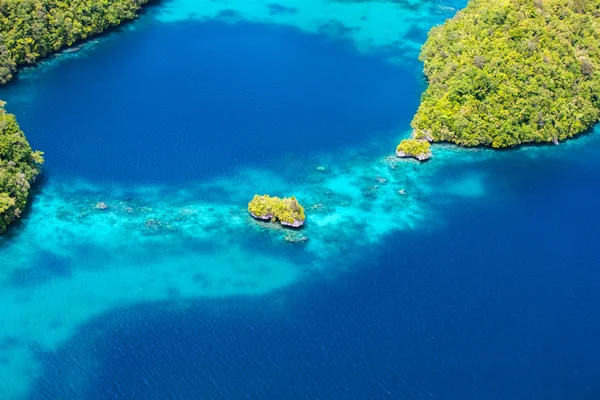Palau eilanden van bovenaf — Stockfoto