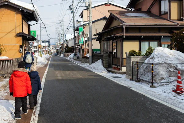 Kids in Takayama town — Stock Photo, Image