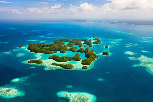 Palau Adaları yukarıdan — Stok fotoğraf