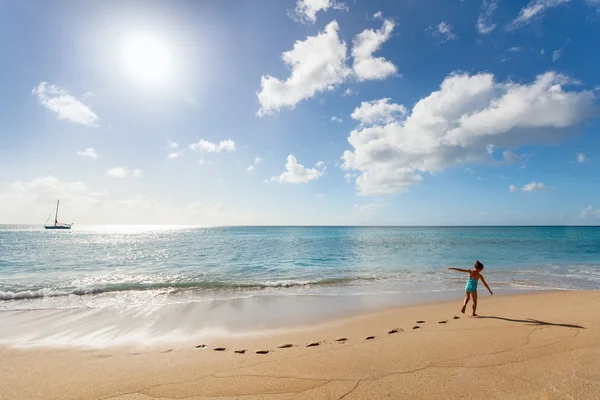 Little girl on vacation — Stock Photo, Image