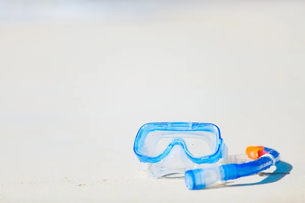 Snorkeling equipment on sand — Stock Photo, Image