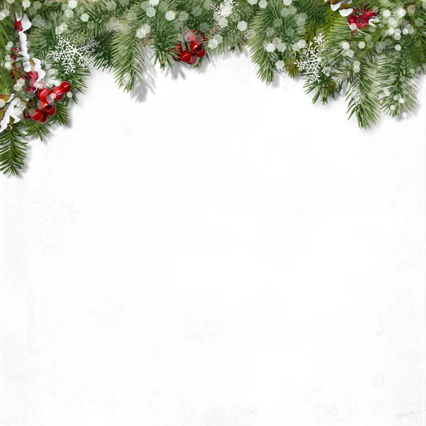 Festlicher Rand Mit Tannenzweigen Und Schneeflocken Auf Weißem Hintergrund — Stockfoto