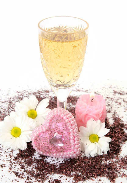 Champagner Und Blume Auf Weißem Hintergrund — Stockfoto