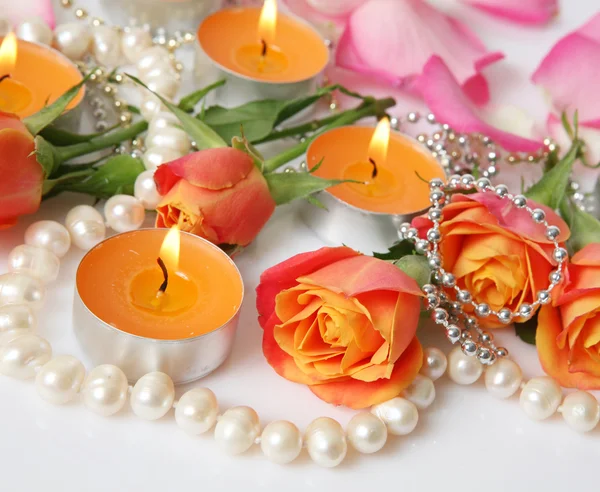 Beautiful Roses Candles — Stock Photo, Image