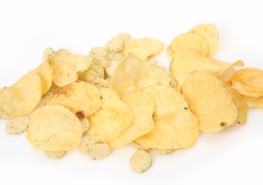 beyaz üzerine patates cipsi