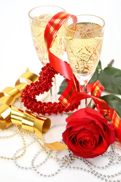 Champagne et Rose rouge Photos De Stock Libres De Droits