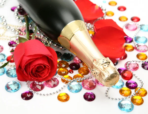 Champagne e Rosa rossa Foto Stock