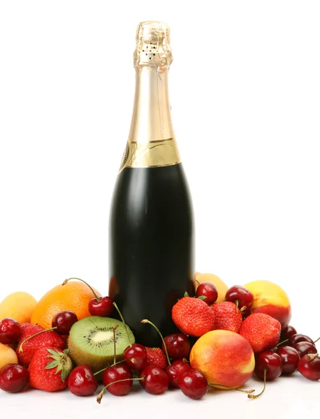 Ripe fruit and champagne — Stock Photo, Image