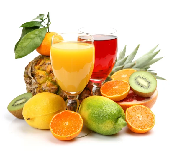 Mogna frukter och juice — Stockfoto