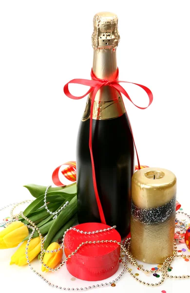 Champagne,gift  and flowers — Stock Photo, Image