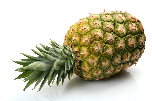 Dojrzały ananas — Zdjęcie stockowe