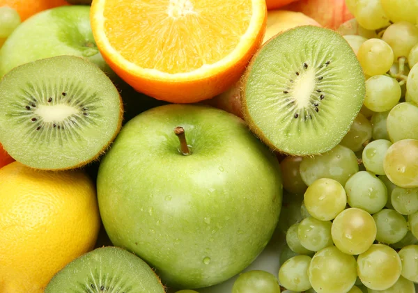 Ripe fruits — Stock Photo, Image