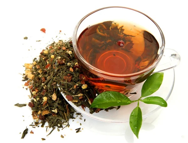 Tea and green leaf — Stock Photo, Image