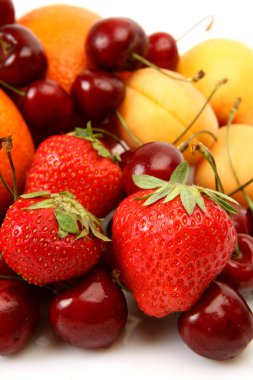 taze meyve ve meyveler