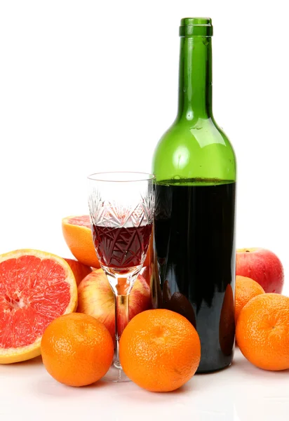 Frutta matura e vino — Foto Stock